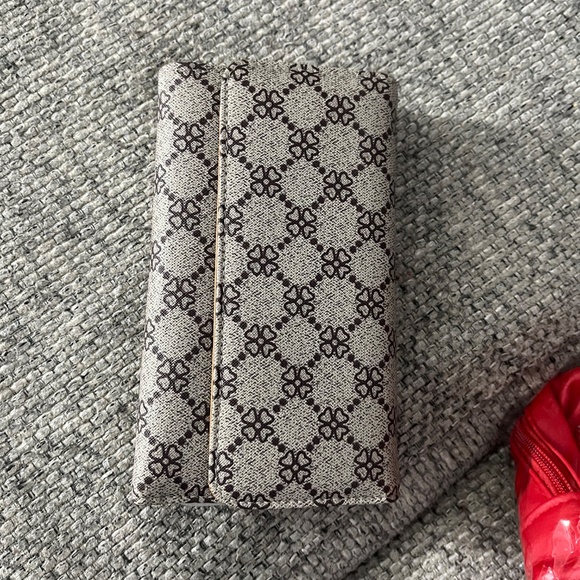 Wallet - Picture 3 of 3